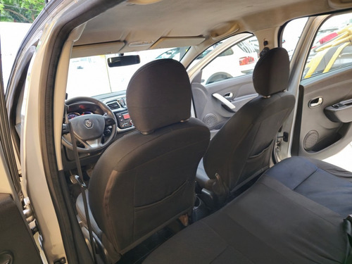 Renault Sandero 1.6 DYNAMIQUE 8V FLEX 4P MANUAL