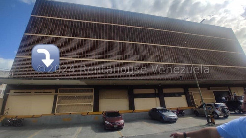 Se Vende Amplio Deposito Para Optimizar Tu Almacenamiento Y Operaciones - Urb. Los Cortijos De Lourdes