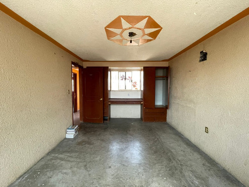 ¡vive O Invierte En Una Propiedad Con Alto Potencial En Ecatepec! Casa En Venta En Lazaro Cardenas, Ecatepec De Morelos