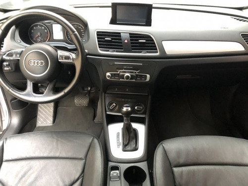Imagem 9 de 14 de Q3 1.4 Tfsi Attraction Gasolina 4p S Tronic