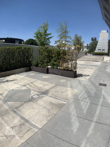 Oficina En Renta En Lomas Altas Torre Quadrata Amueblada (m2o2440)