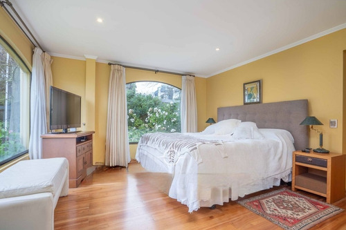 Broker Impecable 5d-4b-se-depend- Patio- Piscina
