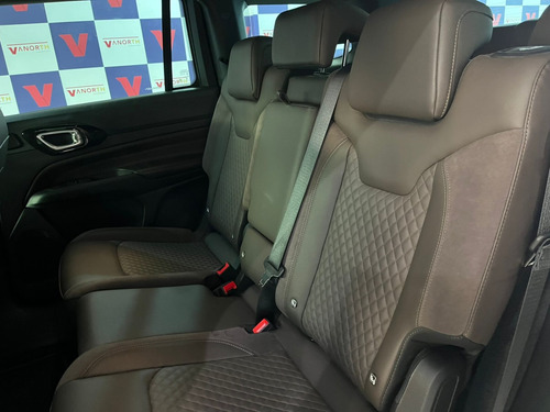 Jeep Commander 1.3 T270 TURBO FLEX OVERLAND AT6