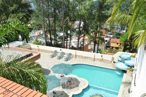 Imagen 3 de 29 de Casa En El Bosque Valencia Con Piscina, Marisol Castro 0424-4923040