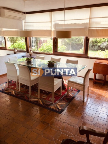 Imagen 9 de 29 de Casa En Mansa, 5 Dormitorios *