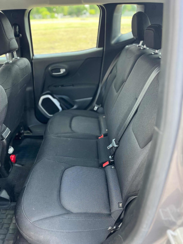 Imagen 11 de 14 de Jeep Renegade 2019 1.8 Sport