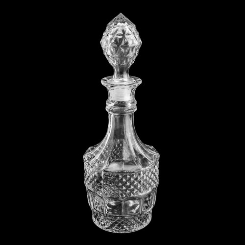 Imagem 5 de 10 de Conjunto Para Licor Garrafa 1l + 6 Taças 60ml Diamante Lyor