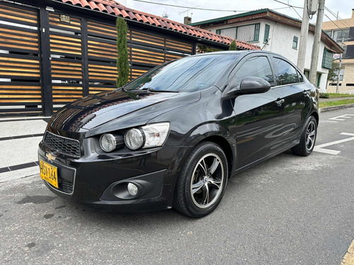 Chevrolet Sonic 1.6 Lt 4 p