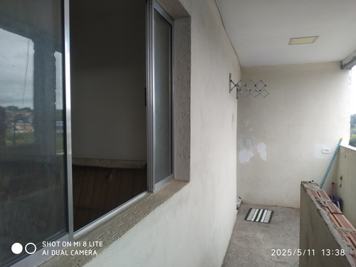 Casa 2 Dormitórios , Incluso Água E Luz