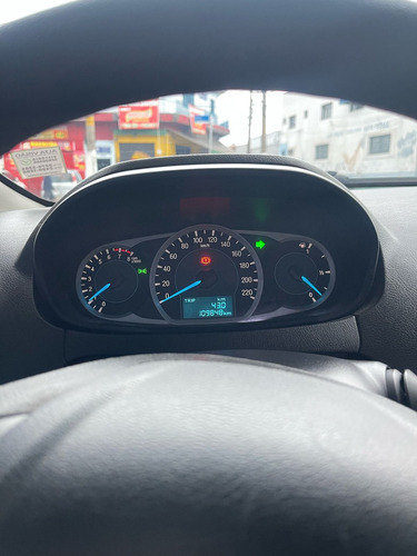 Ford Ka 1.0 Se Plus Flex 4p