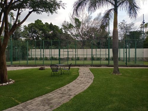 Casa En Venta Con Alberca Privada En Par Vial Jiutepec Morelos