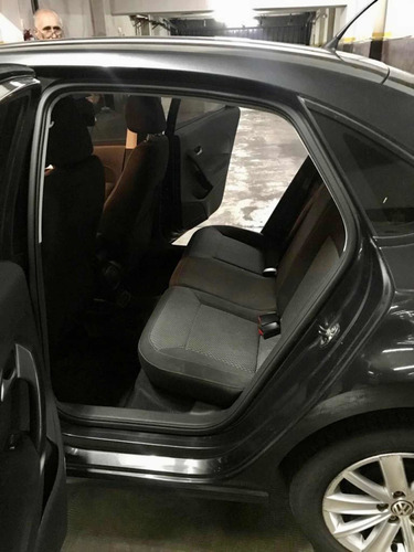 Imagen 5 de 10 de Volkswagen Polo 1.6 Comfortline Tiptronic 2017