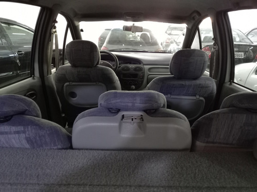 Imagem 3 de 10 de Renault Scenic 2003 1.6 16v Rt 5p