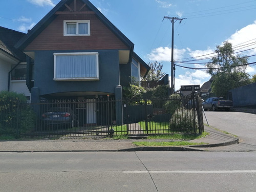 Excelente Ubicación Y Conectividad. Barrio Consolidado