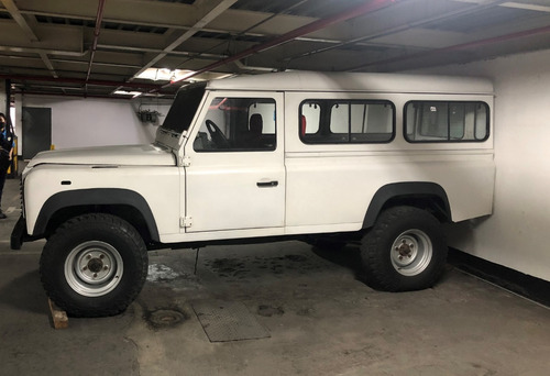 Imagen 2 de 8 de Land Rover Defender - Proyecto