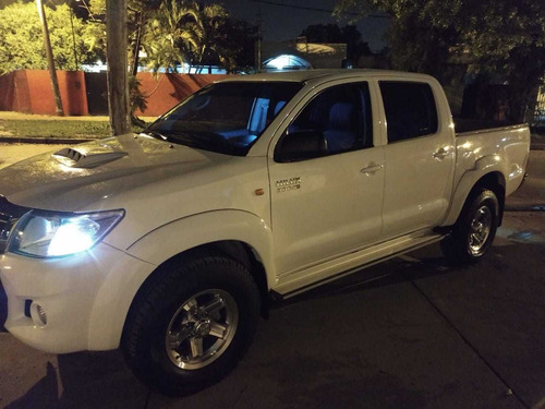 Toyota Hilux 3.0 Cd Sr 171cv 4x2 - B3 2015