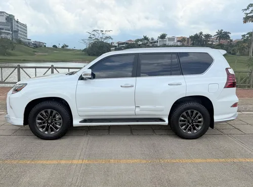 Lexus GX 4.6 460 Premium