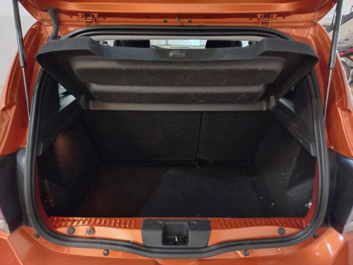 Imagen 10 de 11 de Renault Sandero Stepway 1.6 Privilege 2015