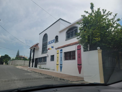 Colegio En Venta Marginal Las Américas, Santo Domingo Este 