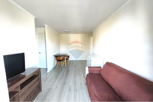 Departamento En Jardines De Lo Campino