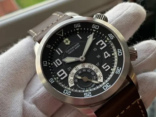 Rel gio Victorinox Swissarmy Airboss Mach4 Mechanical 241381