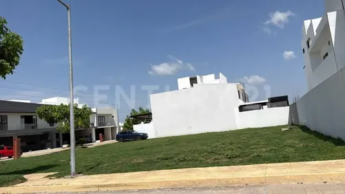 Terreno En Esquina En Venta, Residencial Haciendas, Sabina, Villahermosa Tabasco