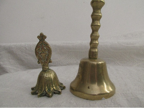 Campanas De Bronce, Hermosas