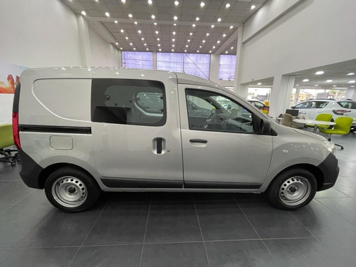Imagen 3 de 17 de Renault Kangoo 1.6 Furgon Ph3 Confort 5as Md Descuento 0km