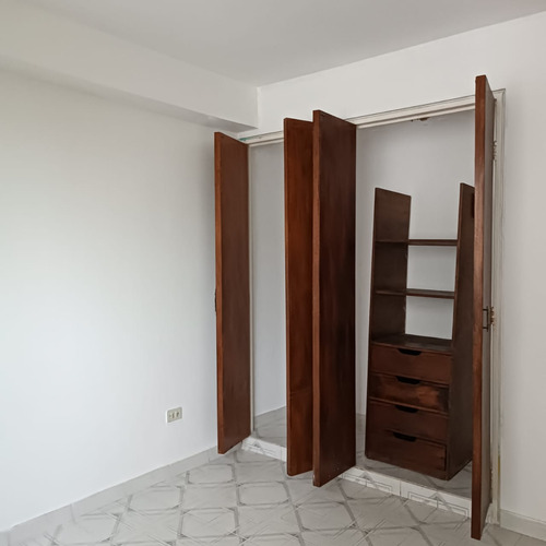 Grey Zuloaga Y Javier Philip Inzitu Realtors Venden Apartamento En Residencias Bella Vista I La Trigaleña Valencia Carabobo Venezuela