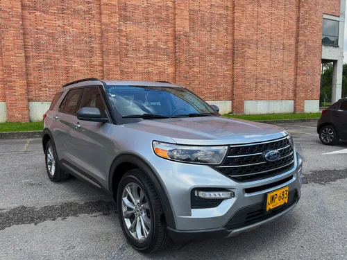 Ford Explorer 2.3 XLT 4X4