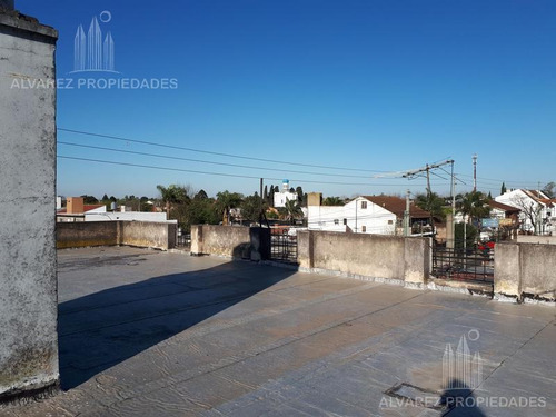 Imagen 17 de 30 de Venta En Bloque De 3 Locales Y 3 Viviendas Ituzaingo Retasado Oportunidad