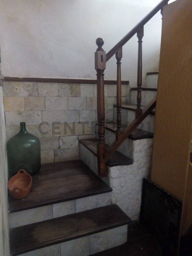 Casa A La Venta Interna De 2 Dormitorios En Santa Fe.