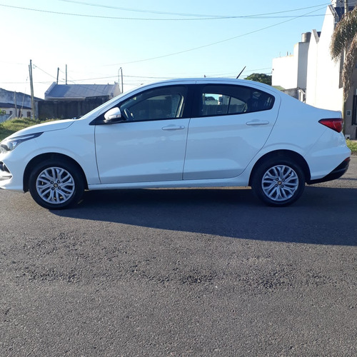 Fiat Cronos 1.3 DRIVE L18