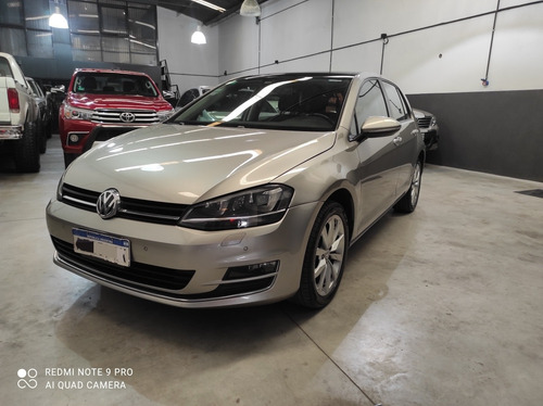 Imagen 1 de 11 de Volkswagen Golf 2016 1.4 Highline Tsi Dsg