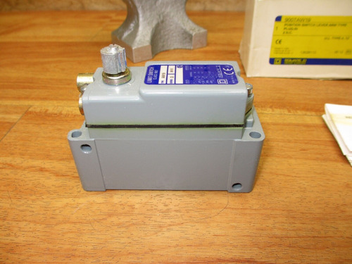 Square D 9007aw19 *new* Limit Switch Position Switch Lev Ccb