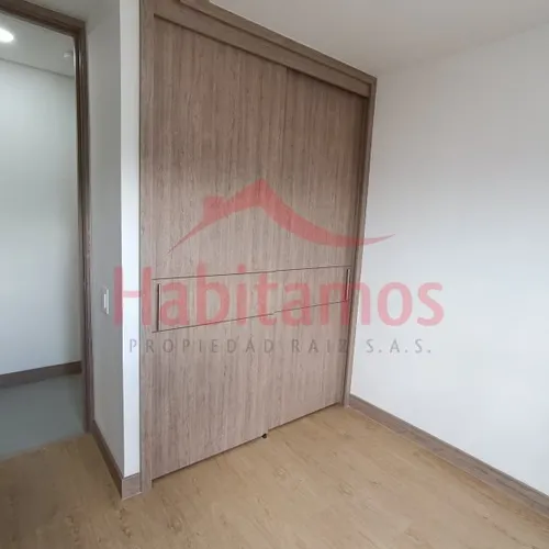 Apartamento En Arriendo En Envigado - El Trianón Cod 68614