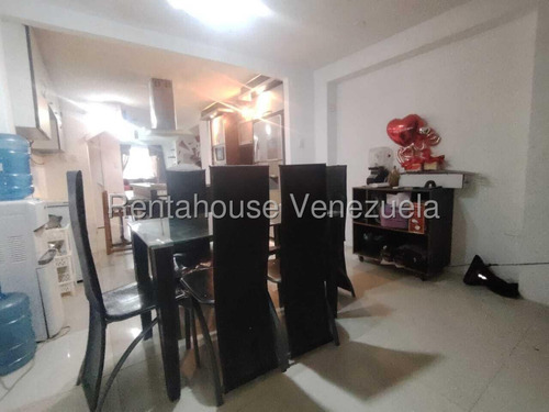 Dennymar, Alquila Bella Casa En Exclusiva Urbanizacion De Cabudare Dispone De 4 Habitaciones 3 Baños Amoblada! Con Vigilancia Las 24 Horas Y Bellas Areas Comunes B5a17969