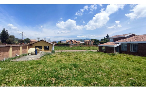 Lote O Casalote En Arriendo, Sector San Jose De Bavaria, Suba