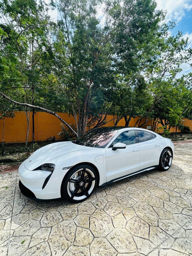 Porsche Taycan 2022 Está Nuevo Posible Cambio