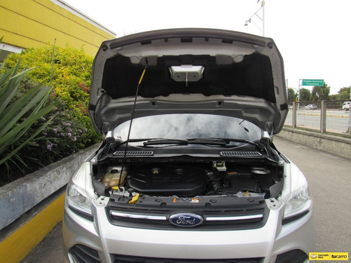 Imagen 14 de 16 de Ford Escape Titanium 2.0 Turbo At 4x4