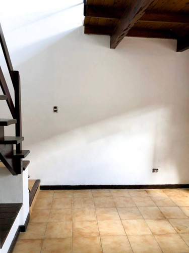 Imagen 2 de 7 de Ph Venta 2 Ambientes Duplex Balcarce