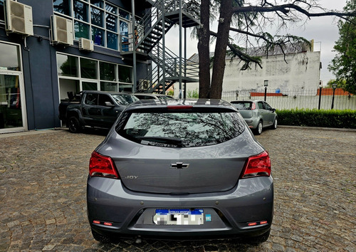 Chevrolet Onix Black 1.4 Mt C/ G N C 2023 30.000km Fcio T/us