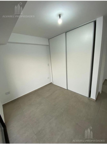 Imagen 10 de 16 de Departamento 2 Ambientes Venta Morón Sur