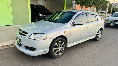 Chevrolet Astra 2.0 Advantage Flex Power 5p