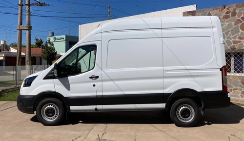 Imagen 12 de 14 de Ford Transit 2.2 Tdi Furgon Medio Techo Elevado 350m 0kmmy22