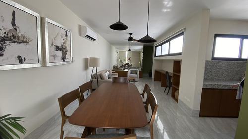 Departamento En Venta De 3 Habitaciones En Privada