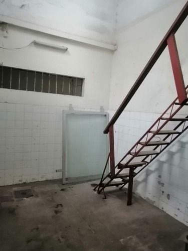 Muy Buen Local En Importante Avenida (ref: Ksk-190)