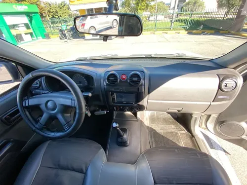 Chevrolet LUV D-MAX 2.5 Cabina Sencilla 4X2 Mt