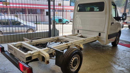 Imagem 6 de 13 de Mercedes-benz Sprinter Chassi 2.2 Cdi 314 Street Longo Okm