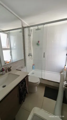 Excelente Dpto. De 2 Dorm. 2 Baños A Pasos Metro Irarrazaval